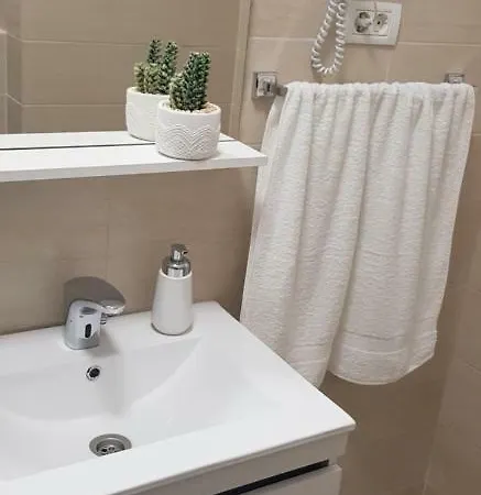 Lumidee Apartament *
