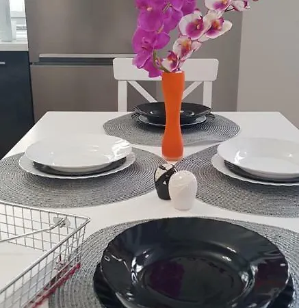 Lumidee Apartament *